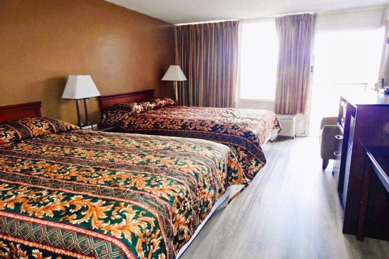 Holiday Lodge Virginia Pearisburg Bagian luar foto